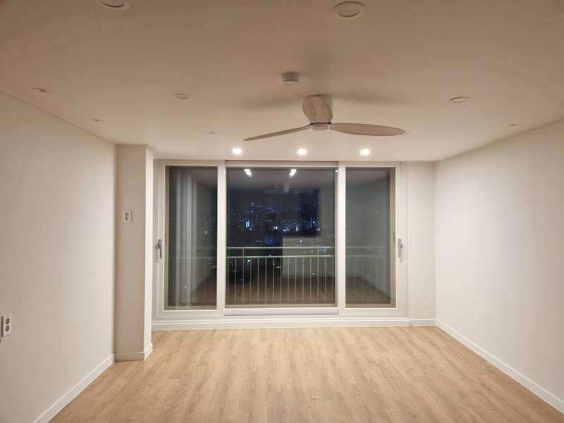 서울 은평구 신사동 쓰리룸 아파트 7층 매매 1.jpeg